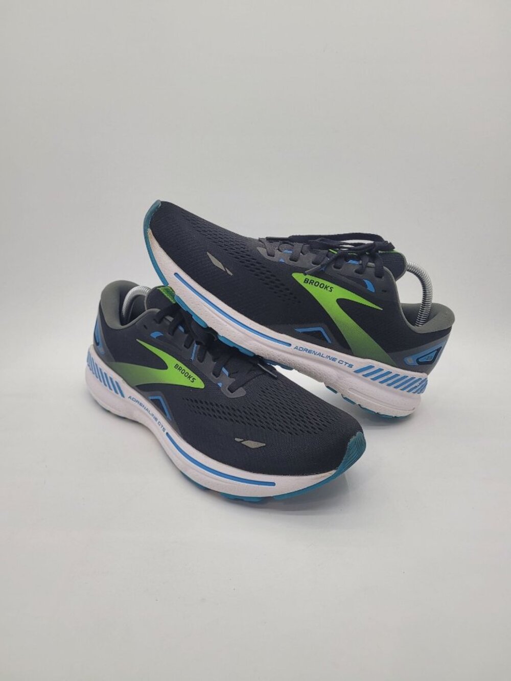 Pristine Brooks Running Adrenaline GTS 23 Black Blue Lime Men's Size 10.5- READ
